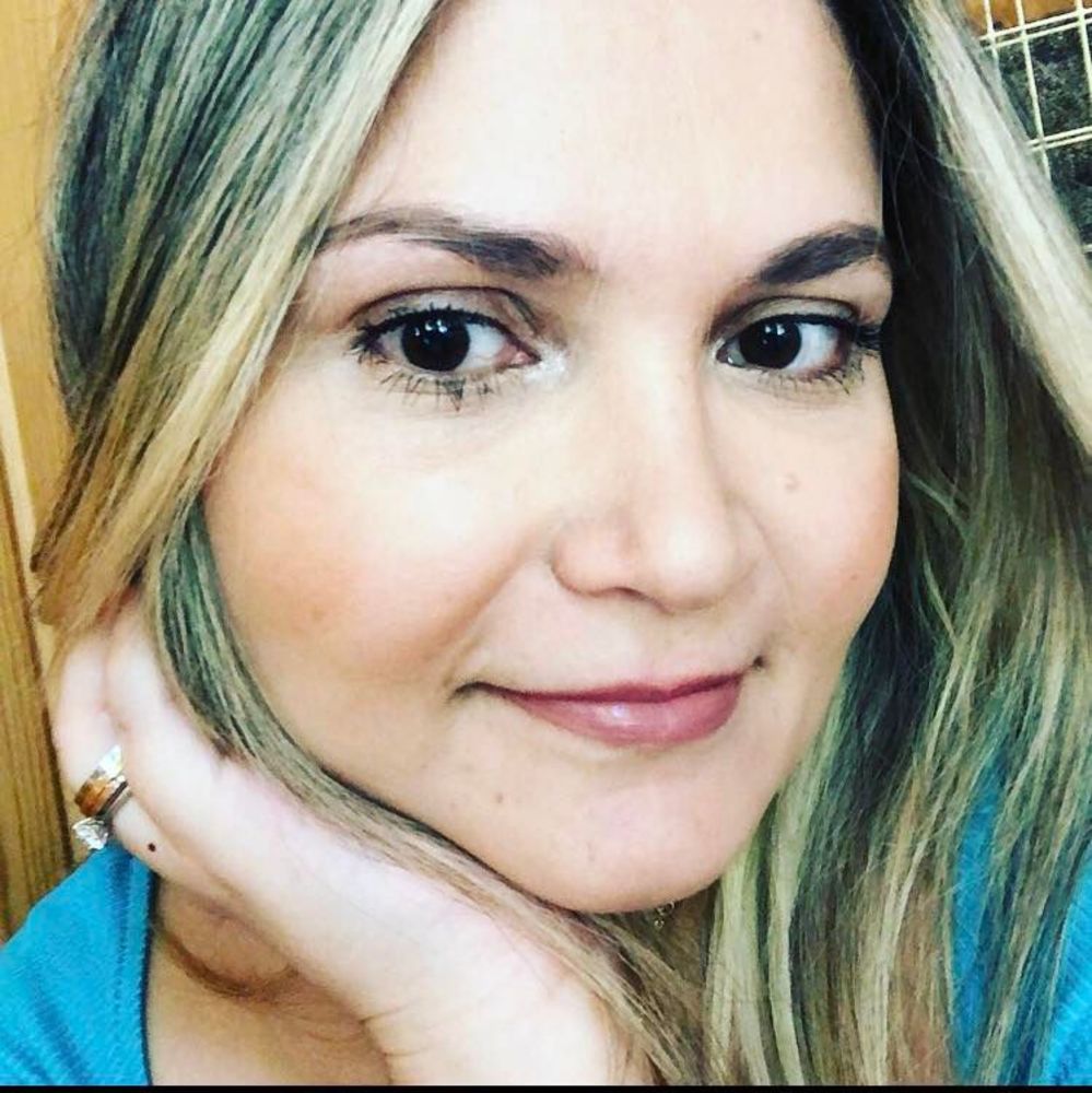 Meet your Posher, Adriana